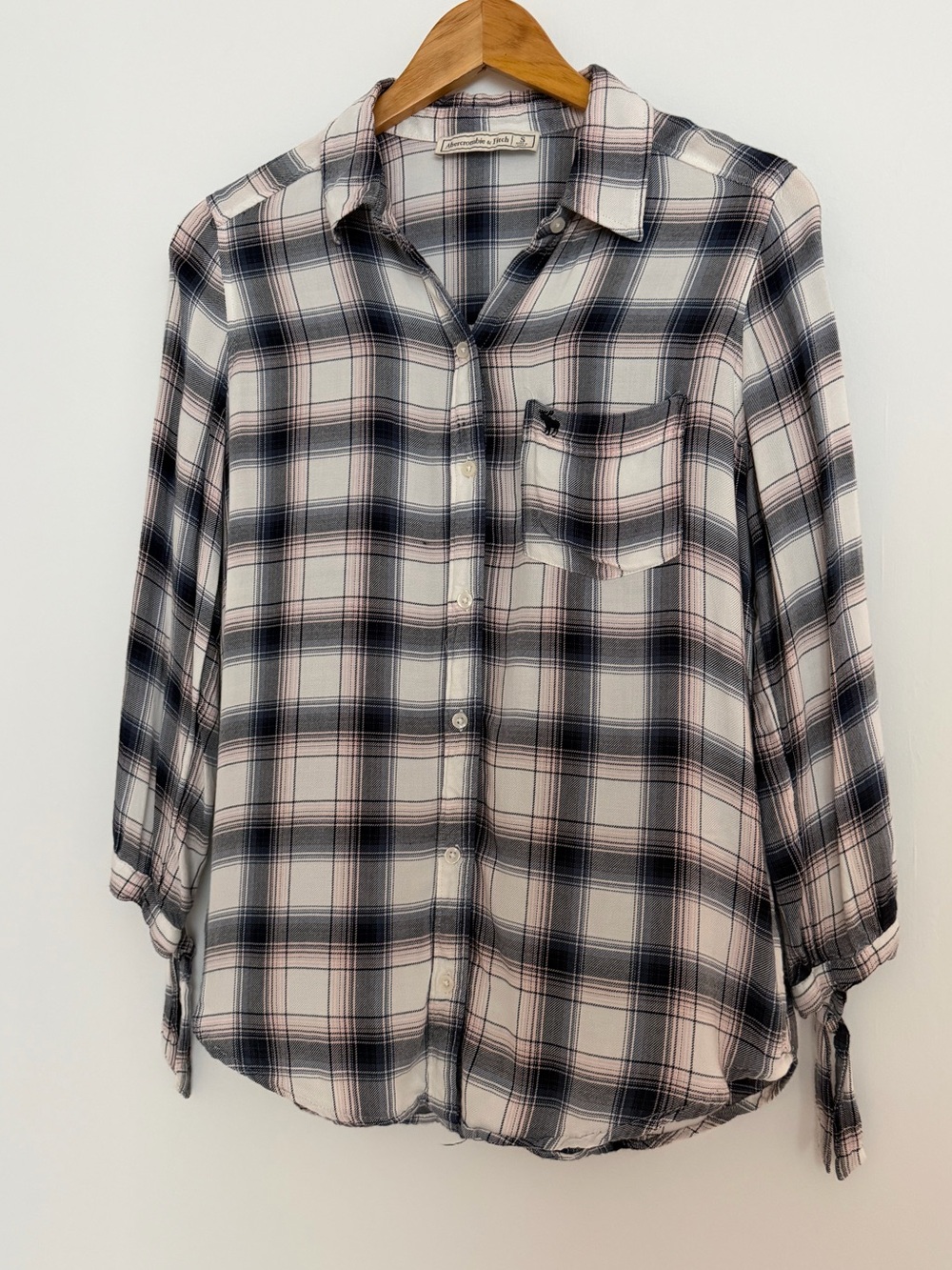 Y2K Abercrombie and Fitch Plaid Button-Up‎ tunic Shirt Navy & Blush tie sleeves